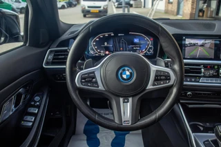 BMW 3-serie Touring 330e M-Sport, Pano, Leder, Laser / 15