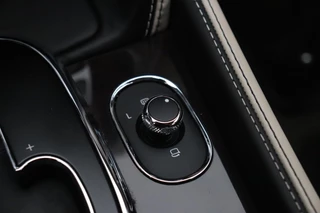 Bentley Flying Spur 6.0 W12 | LEDER | SCHUIFDAK | KERAMISCH | NAIM SOUNDSYSTEM | ENTERTAINMENT ACHTERIN | STOELVERKOELING/VERWARMING | MASSAGE | CAMERA | AIRCO | CRUISE | NAVI | / 68