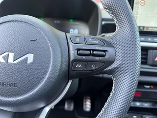 Kia Picanto 1.0 GDi GT-Line | Stoel/Stuurverwarming | Keyless entry | Schuif/Kanteldak | Draadloze oplader | Fabrieksgarantie | NAP / 15