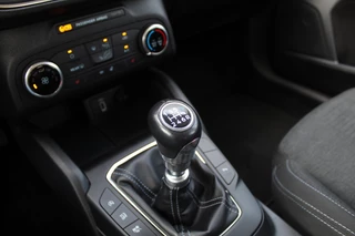 Ford Focus Wagon 1.0 EcoBoost Active Business | Trekhaak | Cruise Control | Winter Pack / 23
