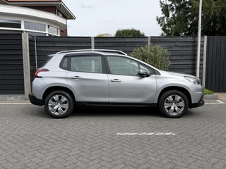 Peugeot 2008 Blue Lion 1.2 PureTech 130PK Navigatie, Parkeersensoren Achter, Panoramadak, Trekhaak, Airco / 6