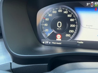Volvo XC40 1.5 T5 Plus Dark | H/K Memory | Pilot Assist | 360 | Stoel/Stu / 11