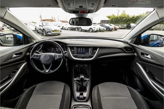 Opel Grandland X 1.2 Turbo Innovation  | Pano | Parkeersens. | Cruise | / 7