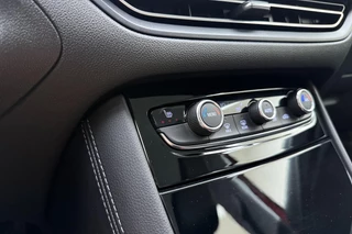 Opel Grandland 1.6 Turbo Plug-In Hybrid GS | 225PK | Automaat | Adaptive Cruise Control | Stoelverwarming | Verwarmd stuurwiel | Drive Assist | AGR Stoelen Voor | Navigatie | Parkeercamera achter | Apple Carplay & Android Auto / 30