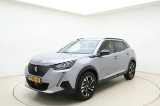 Peugeot e-2008 EV Allure 50 kWh | 100% SOH! l Apple Carplay/Android Auto l Bluetooth l DAB l Cruise Control l Climate Control l Navigatie l Lichtmetalen Velgen l PDC Achter