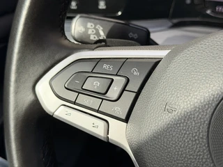 Volkswagen Golf 1.5 eTSI DSG IQ Light Memory Massage Sfeer ACC / 20