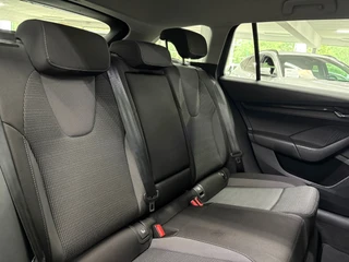Skoda Octavia Combi 1.0 TSI Business Edition/ NL auto/ Eerste eigenaar/ Trekhaak / 34