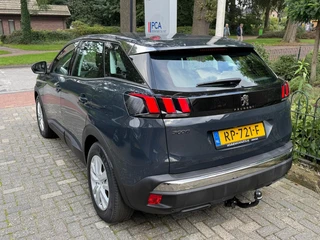 Peugeot 3008 1.2 PureTech Blue Lease Executive / 45