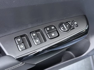 Kia Picanto 1.0 GDi GT-Line  - 2.000 INRUILPREMIE - Schuif/kanteldak - Stoel/Stuurwielverwarming - AppleCarplay - Android Auto 7 Jaar of 150.000km Fabrieksgarantie / 21