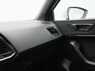 SEAT Ateca 2.0 TSi 190 Pk Automaat FR 4DRIVE | Trekhaak | 1900kg trekgewicht! | 360° Camera | Panodak | Cruise | CarPlay | 19 Inch / 36