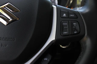 Suzuki Vitara 1.4 Boosterjet Style Smart Hybrid / NAVI / ADAPTIVE CRUISE / NAVI / APPLE CARPLAY / 17