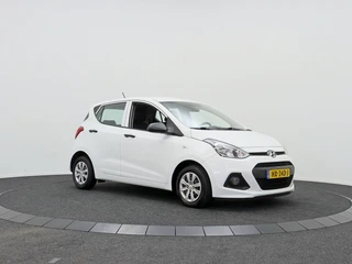 Hyundai i10 1.0i i-Motion / 11
