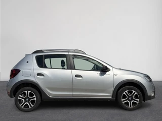 Dacia Sandero 1.0 TCe Bi-Fuel Stepway Serie Limitee 15th Anniv. Camera | Cruise | Clima | Navi | PDC | Bluetooth ( Vestiging - Nieuwegein ) / 7
