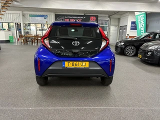 Toyota Aygo X 1.0 VVT-i MT Play/ NL auto/ Eerste eigenaar/ BTW auto/ Achteruitrijcamera / 5