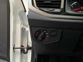 Volkswagen Polo 1.0 TSI R-Line Edition Camera Climate Control Navigatie DAB+ / 23