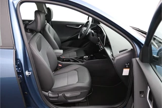 Kia Niro 1.6 GDi PHEV DynamicLine  - Navigatie - Cruise Control - Camera - Apple CarPlay/Android Auto - Fabrieksgarantie tot 06-2032 / 30