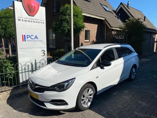 Opel Astra Sports Tourer 1.2 Business Edition / 4