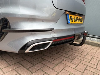 Kia ProCeed 1.5 T-GDi 160pk Automaat GT-PlusLine  SCHUIFDAK/JBL/CAMERA/DODEHOEK/AFN.TREKHAAK/18INCH / 16