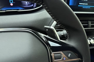 Peugeot 5008 1.2 Hybrid 136pk Allure Pack Business | Autmaat | 7 Zits | Achteruitrij camera | Elektrische achterklep | 18inch LichtMetalen Velgen / 29