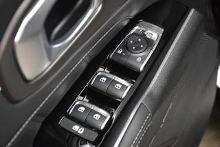 Kia Sorento 1.6 T-GDi 288pk PHEV AWD  7 PERS. DynamicPlusLine NIEUW DIRECT LEVERBAAR / 22