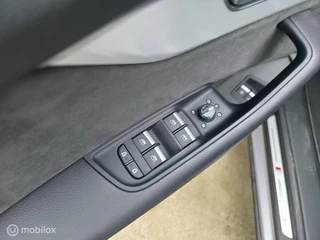 Audi Q8 55 TFSI e Quattro S-Line / Nachtzicht / HUD / Sfeer / 38