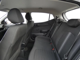 Hyundai I10 1.0i 67pk 5-zits Comfort / 12