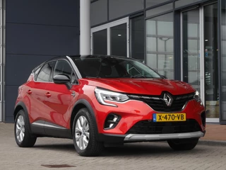 Renault Captur 1.6 E-Tech Plug-in Hybrid 160 Intens | Panorama dak | Achteruitrijcamera | Lichtmetalen velgen | Navigatie | Cruise control | Stoelverwarming |