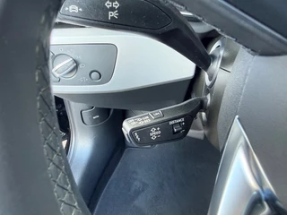 Audi A4 Avant 35 TFSI S Tronic Advanced Edition Camera NAVI Leder Aut Stoelverw / 25