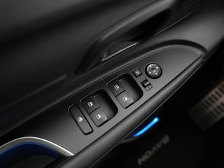 Hyundai Bayon 1.0 T-GDI Comfort Automaat Navigatie | LED / 20
