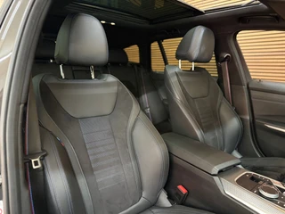 BMW 3-serie Touring 330e M-Sport Pro | LCI | Dravitgrau | 292PK | Plug-in Hybrid |Carplay | 19” | Harman Kardon | Trekhaak / 42