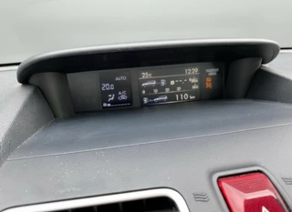 Subaru Forester 2.0 AWD Premium 150 pk AUT  | 1e eigenaar | dealer onderhouden | navigatie | leder interieur | panoramadak | keyless / 40