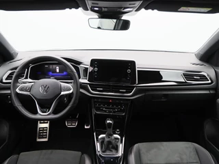 Volkswagen T-Roc 1.5 TSi 150 Pk Automaat R-Line Business | Trekhaak | Stoelverwarming | Camera | Adaptive Cruise | Carplay | Navigatie | 17 Inch | 20.604 Km !! / 36