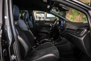 Ford Fiesta 1.5 EcoBoost ST-3 Performance|Recaro|B&O|Carplay|Winterpakket|Camera| / 22