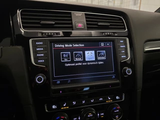 Volkswagen Golf 2.0 TSI GTI Clubsport / 265-360PK / NAP = UNIEK !! / NWE TURBO / PANO / DYNAUDIO / CAMERA / CARPLAY / 19 INCH ! / 37