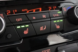 BMW 2-serie Gran Tourer 216i Business Edition Plus Trekhaak Stoelverwarming Head-Up Harman Kardon / 25