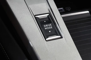 Peugeot 308 SW 1.6 Plug-in Hybrid 180 GT / 41