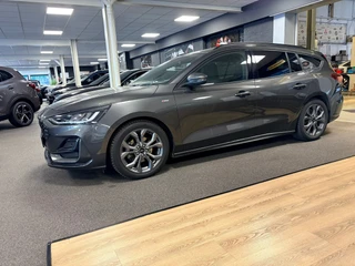 Ford Focus Wagon 1.0 EcoBoost Hybrid ST Line X automaat / Camera / cruise / stoel en stuurverwarming / 5