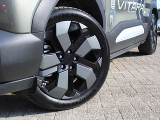 Suzuki e VITARA Style 61 kWh Elektrische Bestuurdersstoel, Stoelverwarming, Interieur voorverwarming, Panoramadak / 4