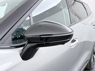 Omoda 5 EV Premium 61 kWh  - Schuif/kantel dak - Adaptieve cruisecontrol - Sfeerverlichting - Apple Carplay - Android Auto 7 Jaar of 150.000km Fabrieksgarantie / 15