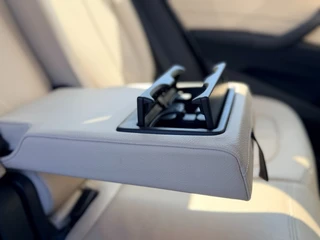 BMW X1 X1 sDrive20i High Executive I Leer I Camera I Trekhaak / 31