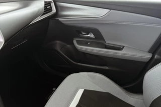 Opel Mokka-e Elegance 50-kWh 11kw bl. Apple CarPlay Achteruitrijcamera / 33