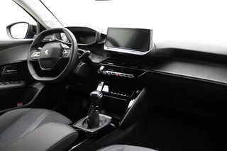 Peugeot 208 1.2 PureTech Allure Pack | 100PK | Start & Stopknop | Parkeer Camera Achter | Navigatie | DAB+ | Apple Carplay & Android Auto | / 8