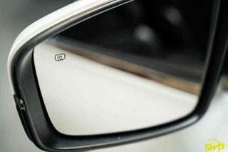 MG EHS 1.5 TGDI Luxury / 23