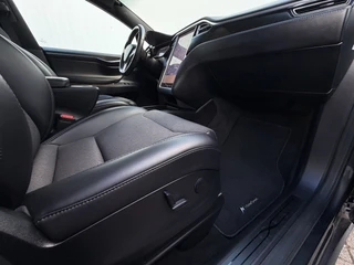 Tesla Model X 75D Pano Adapt.Cruise Incl.BTW Soh 86% Trekhaak(2250kg) Orig.NL / 41