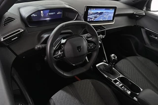 Peugeot 2008 1.2 PureTech 100 Allure Camera Apple CarPlay 17" / 6