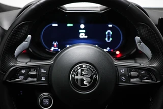 Alfa Romeo Tonale 1.5T Hybrid Edizione Speciale | LEDER / WINTER- PACK | STOELVENTILATIE | STUURVERWARMING | HARMAN  KARDON | 19" / 37