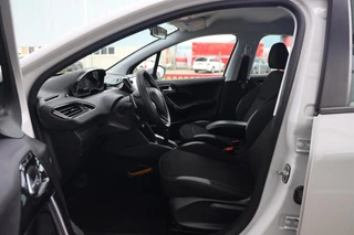 Peugeot 208 1.2 PureTech Active|Parelmoer wit|Automaat|Airco|Cruise|Telefoon|PDC / 7