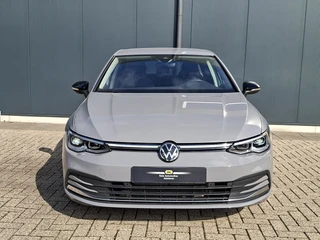 Volkswagen Golf 1.5 TSI 130pk Style * LAGE KMSTAND 26.000KM! * ParkeerCamera * Adaptieve Cruise Control * LM velgen * / 8
