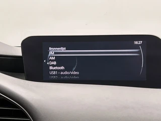 Mazda 3 2.0 e-SkyActiv-G M Hybrid 122 Comfort met Bose | Navigatie | Stuur/Stuur Verwarming | Head-Up | Adaptieve Cruise | Camera / 32