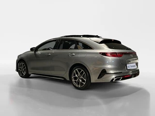 Kia ProCeed 1.0 T-GDI GT-Line | Elektrisch Glazen Schuif / Kanteldak | Apple Carplay / Android Auto | Navigatiesysteem | Stoel + Stuurverwarming | Licht + Regensensor | Parkeersensoren + Camera Achter | Cruise Control | 17” Lichtmetalen Velgen | Climate Control Rijstrooksensor + Correctie / 8